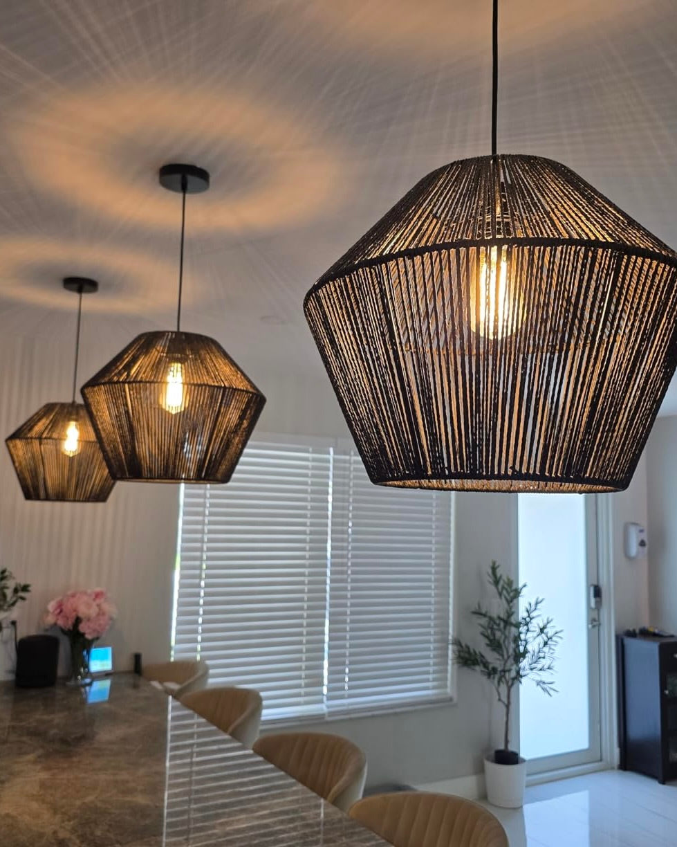 Review — Standard Bulb ST19/ST64