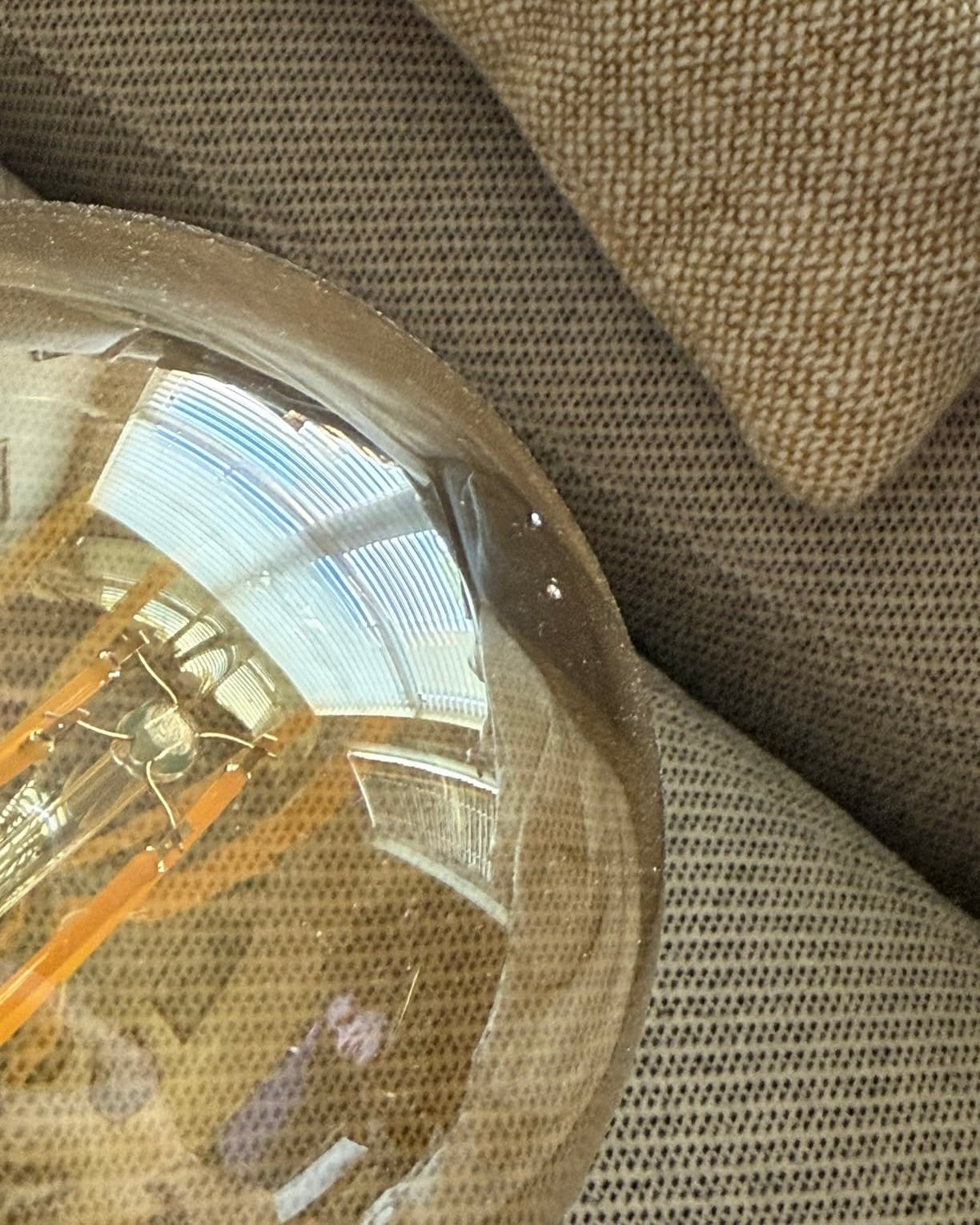 Review — Standard Bulb G40/G125