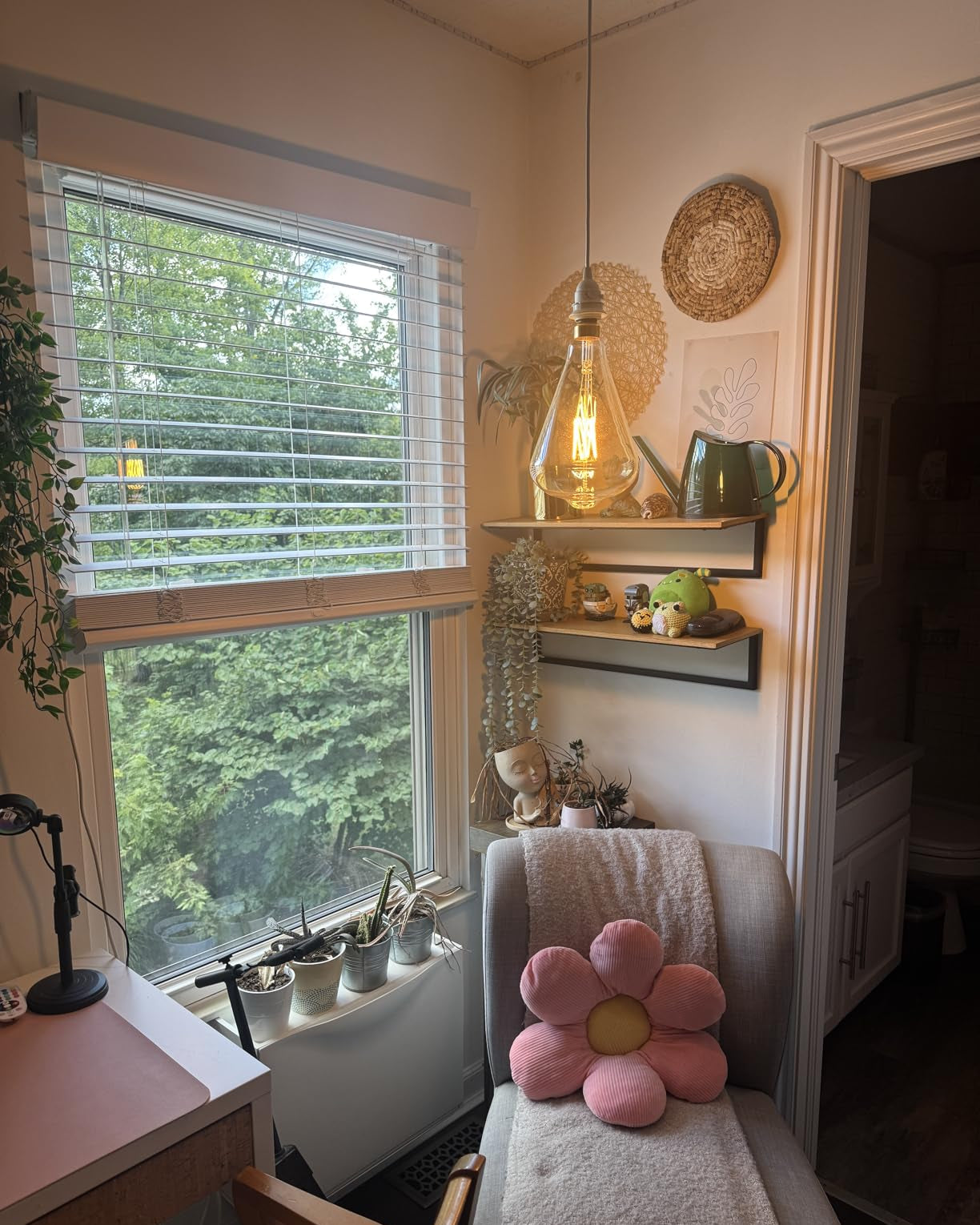 Review — ST164 Bulb