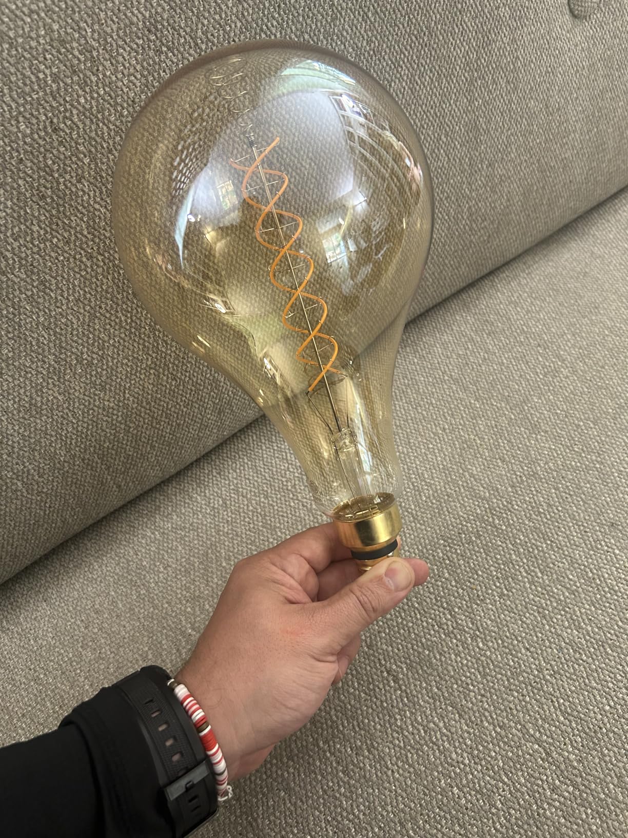 Review — Oversize Bulb PS160